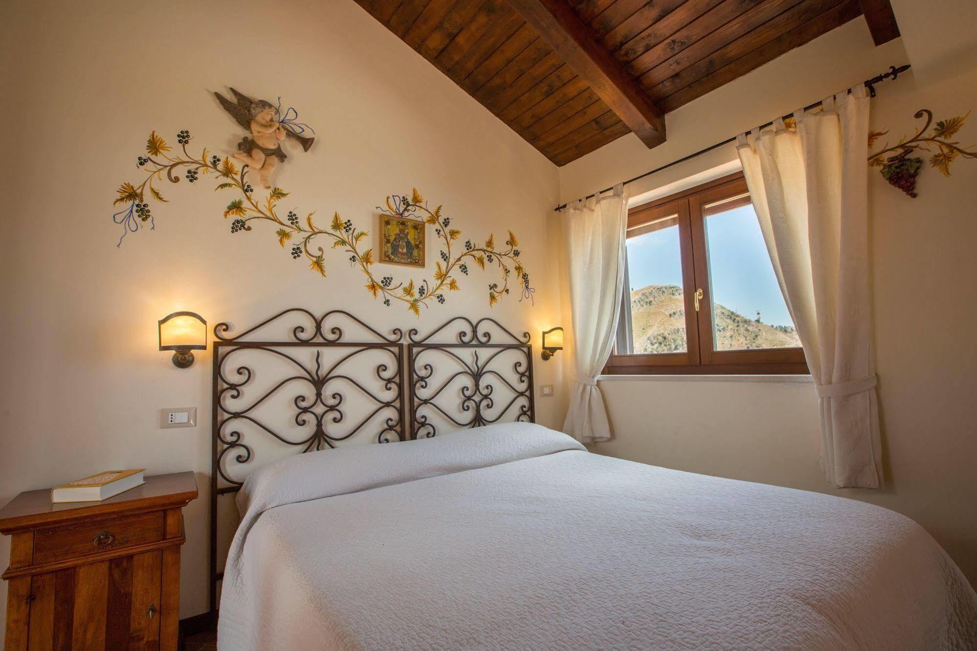 Il Casale Di Caterina Hotel Taormina Exterior photo