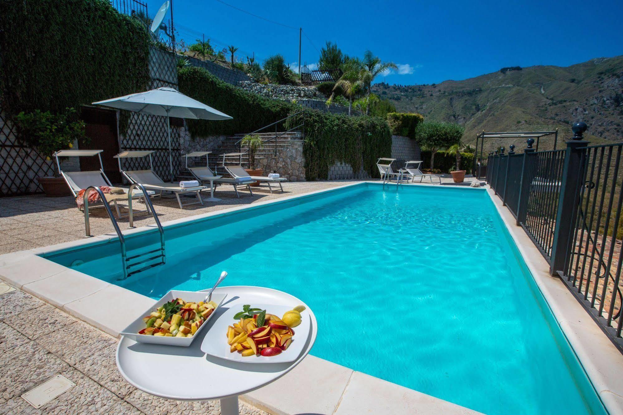 Il Casale Di Caterina Hotel Taormina Exterior photo